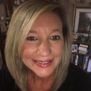 Meet your Posher, Candi fuller